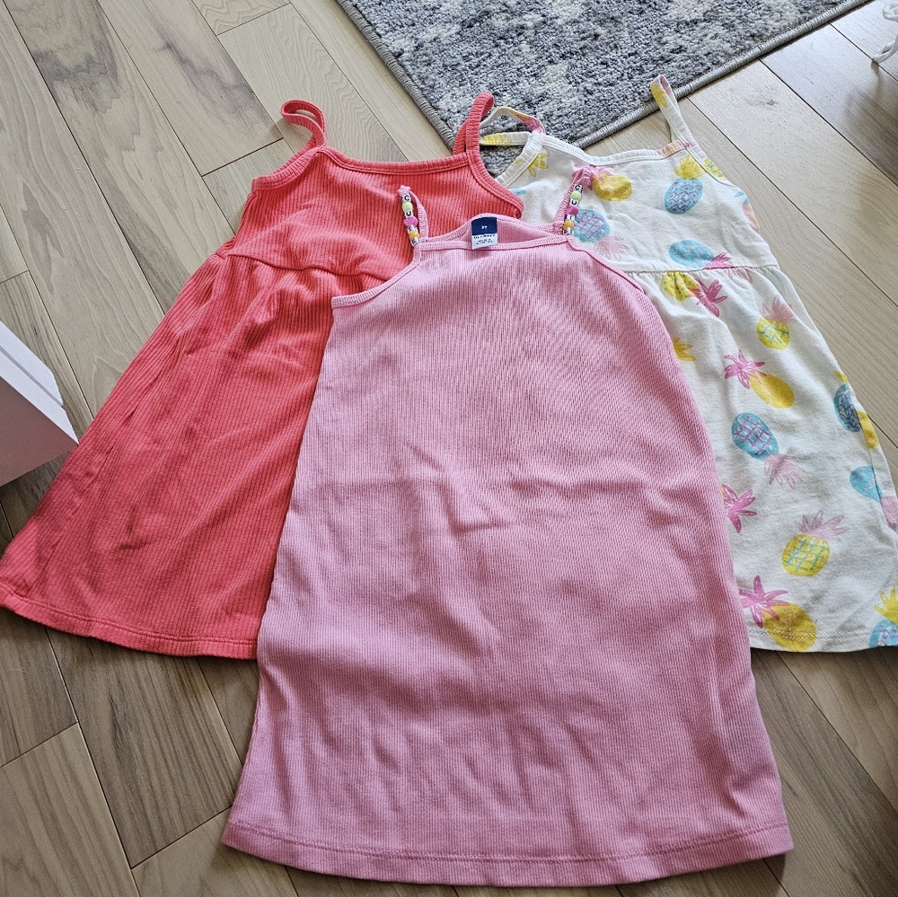 Old Navy Pink and Coral Kids Dress Trio NWOT 3T